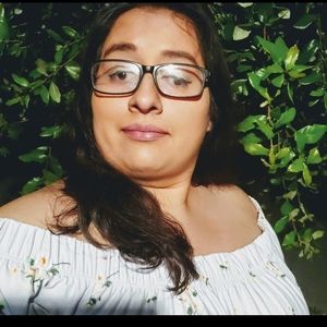 Meet your Posher, Alexia